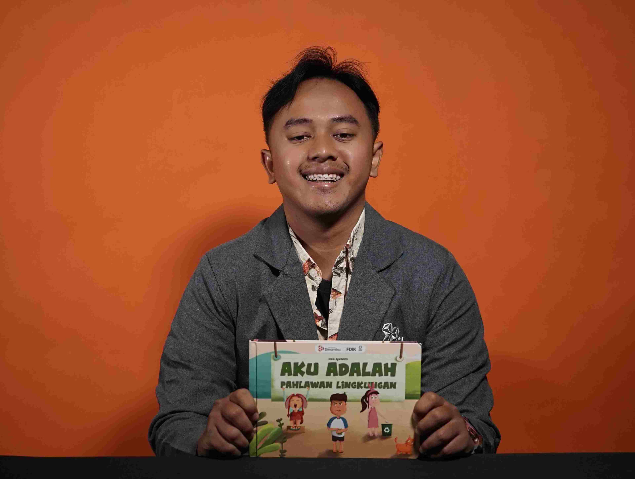 Buku Ilustrasi ‘Aku adalah Pahlawan’ Ajarkan Anak Lebih Mencintai Lingkungan