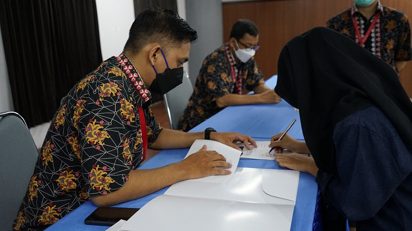 12 Mahasiswa Bidikmisi Dilatih Untuk Percaya Diri Berinovasi