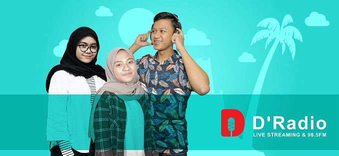 Undika Launching D’Radio Saat Rapat Rutin Akhir Tahun 2020