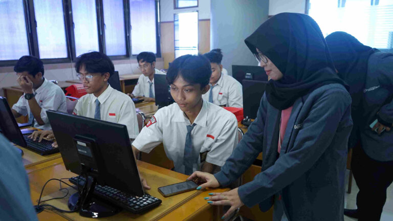 HIMA Akuntansi Gelar Workshop Digitalisasi Akuntansi untuk Siswa-Siswi SMA