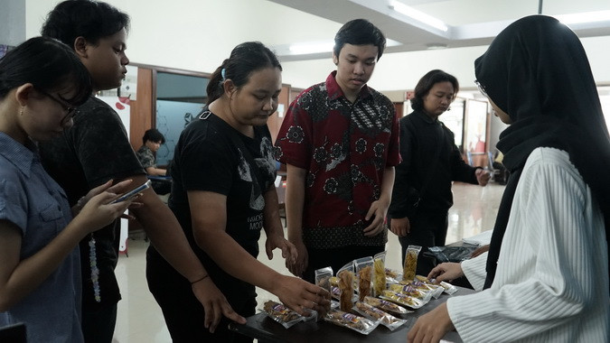 Pameran Produk Manajemen Bisnis Bentuk Jiwa Entrepreneurship para Mahasiswa