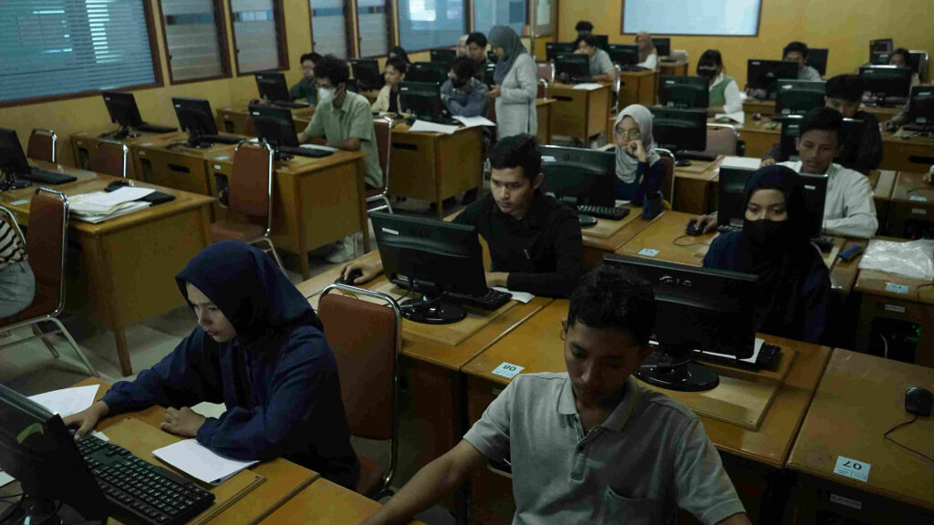 Upaya untuk Mencetak SDM Unggul, Universitas Dinamika Gelar Tes KIP Kuliah