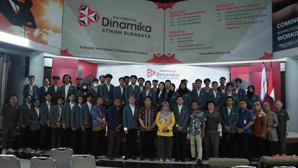 Pelantikan Tiga Kahima oleh Dekan FTI Universitas Dinamika