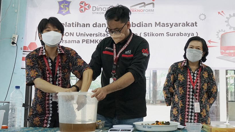 Aksi Peduli Lingkungan Lewat Pelatihan Pembuatan Eco Enzim Gelaran Undika