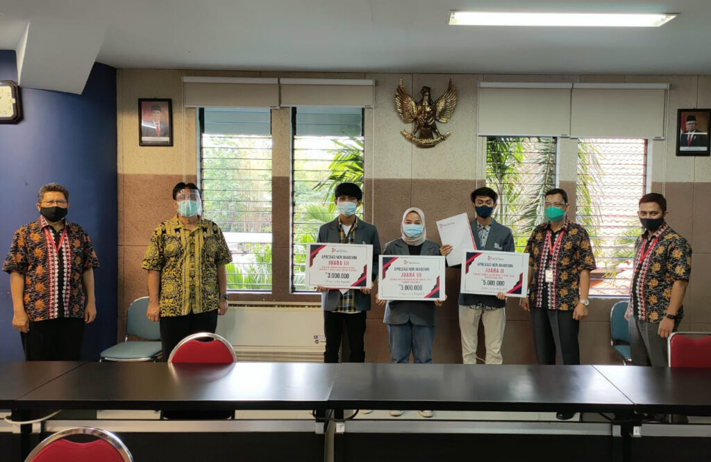 Mahasiswa Raih Prestasi, Undika Berikan Hadiah Uang Tunai