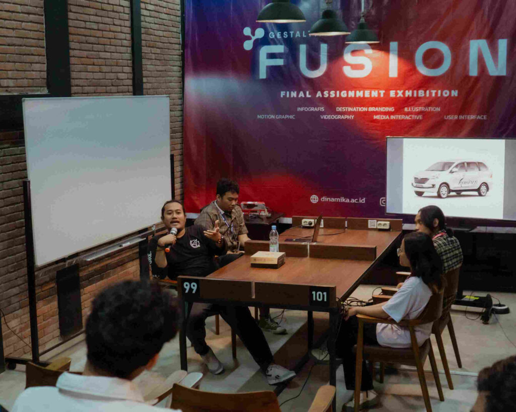 ‘Gestaltif Fusion’ Pamerkan Ragam Karya Kreativitas Mahasiswa DKV