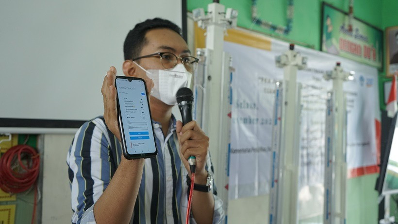 Dapat Dana dari Dikti, Tim Dosen Undika Hibahkan Alat UV Sterilization berbasis IoT